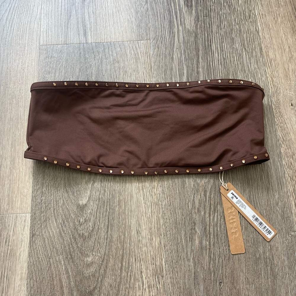 skims bandeau top